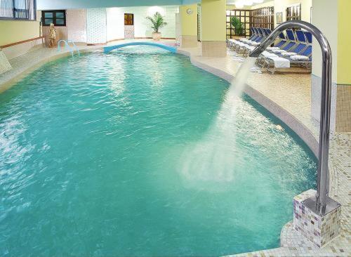 Sporting Baia Hotel Giardini Naxos Exterior foto